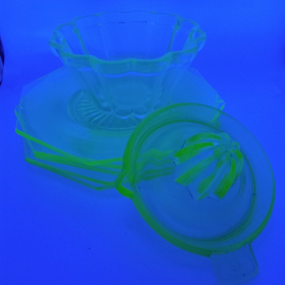 Vintage Other - Vintage uranium glass lot (8 piece)